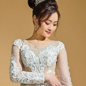 马来西亚化妆师收入 非常可观，每年马来西亚化妆师都在结婚旺季接很多婚礼化妆案子。